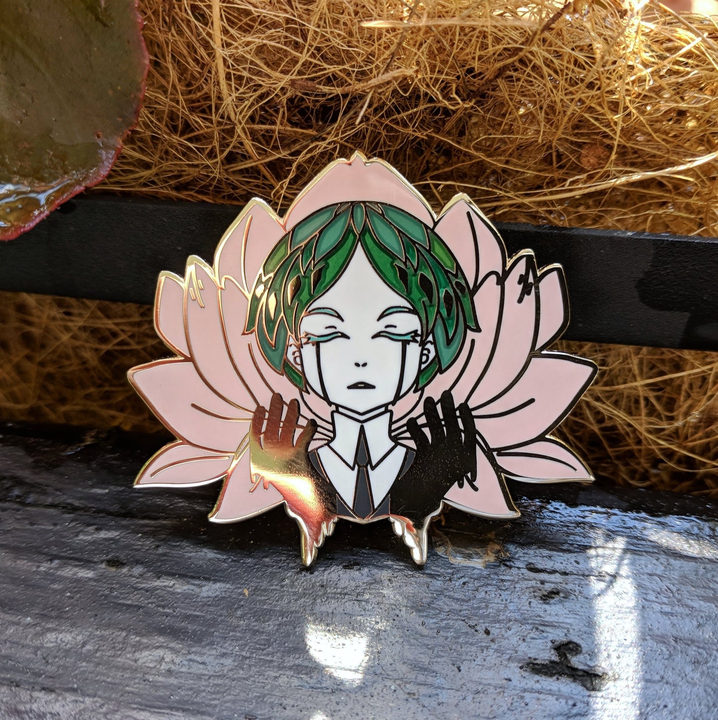 Phos translucent enamel pin || HnK Land of the Lustrous