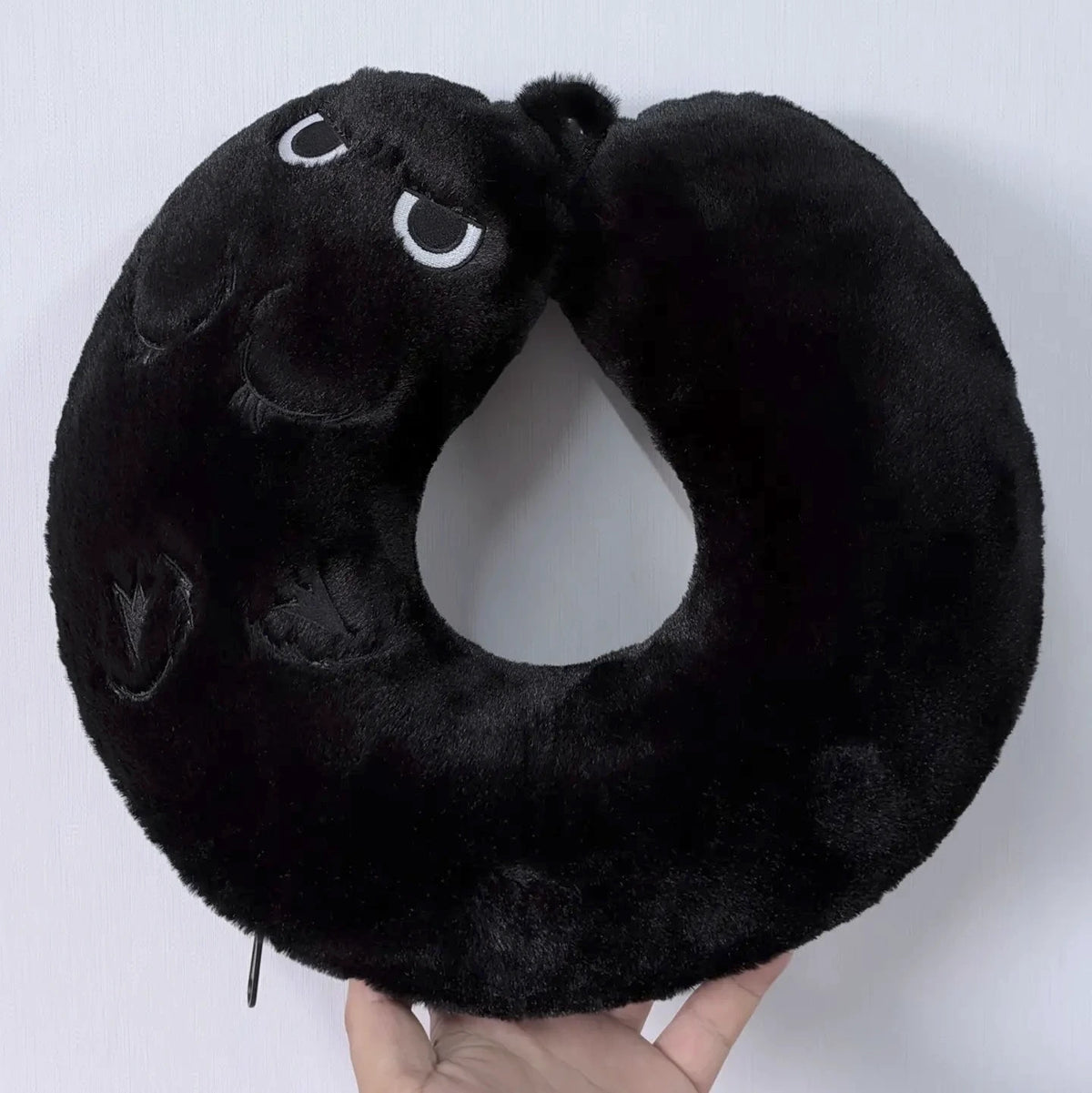 [PRE-ORDER] Brushbully Travel Pillow || Witch Hat Atelier