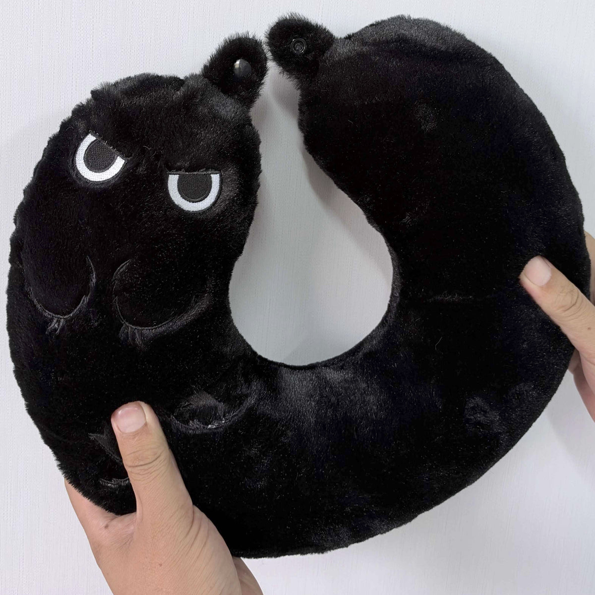 [PRE-ORDER] Brushbully Travel Pillow || Witch Hat Atelier