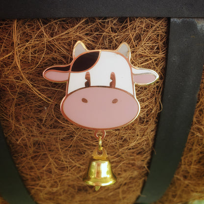 SoS Golden Moo-Moo enamel pin🐄 || Story of Seasons